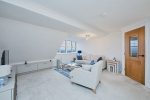 Lounge- click for photo gallery